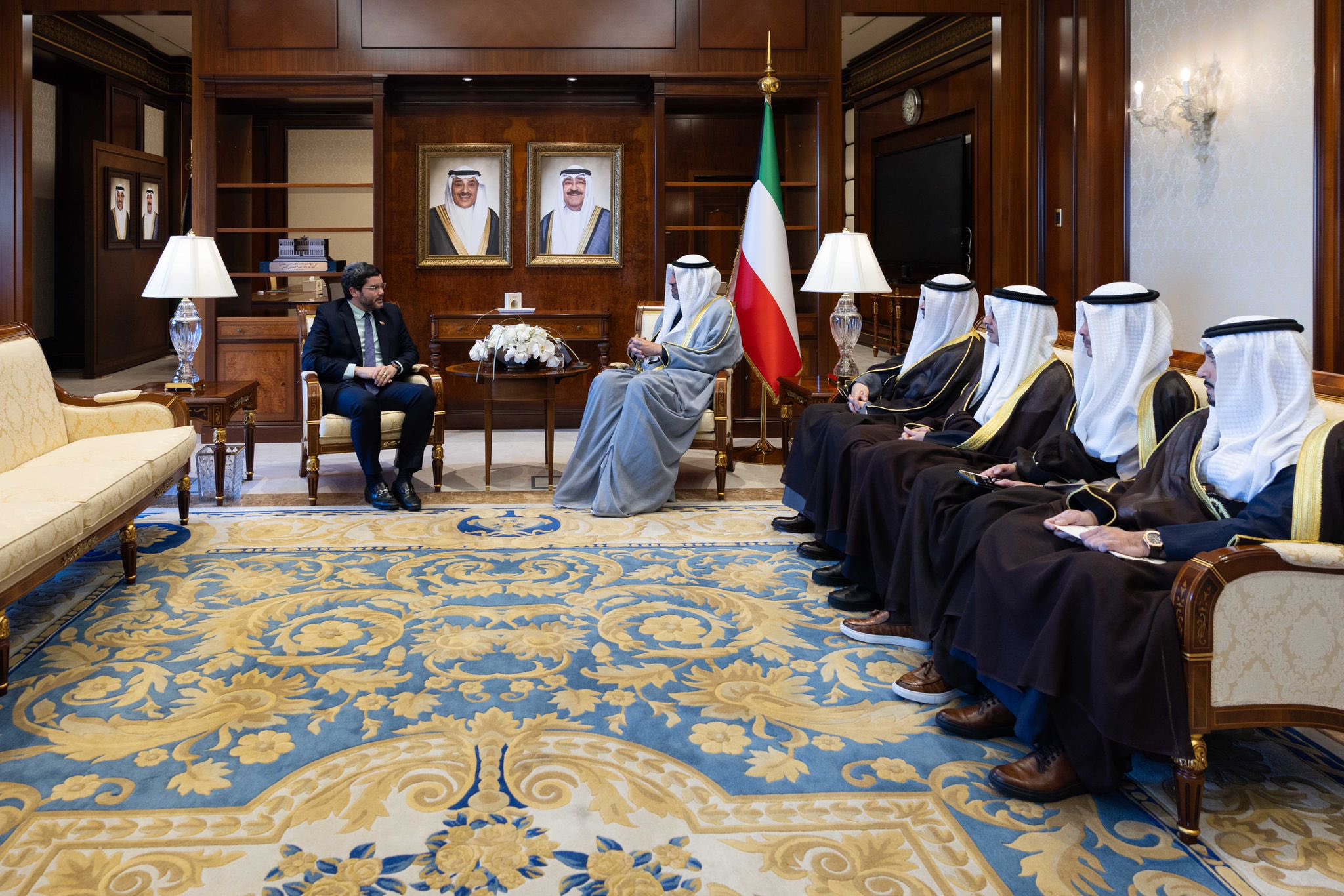 Embajador de Colombia en Emiratos Árabes Unidos presentó cartas credenciales ante el Ministro de Relaciones Exteriores del Estado de Kuwait
