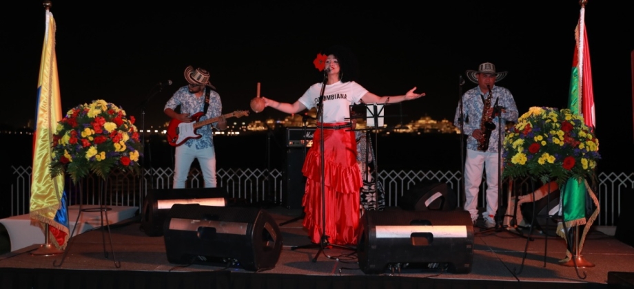 La música colombiana llega a Emiratos Árabes Unidos con la artista colombiana Concha Bernal